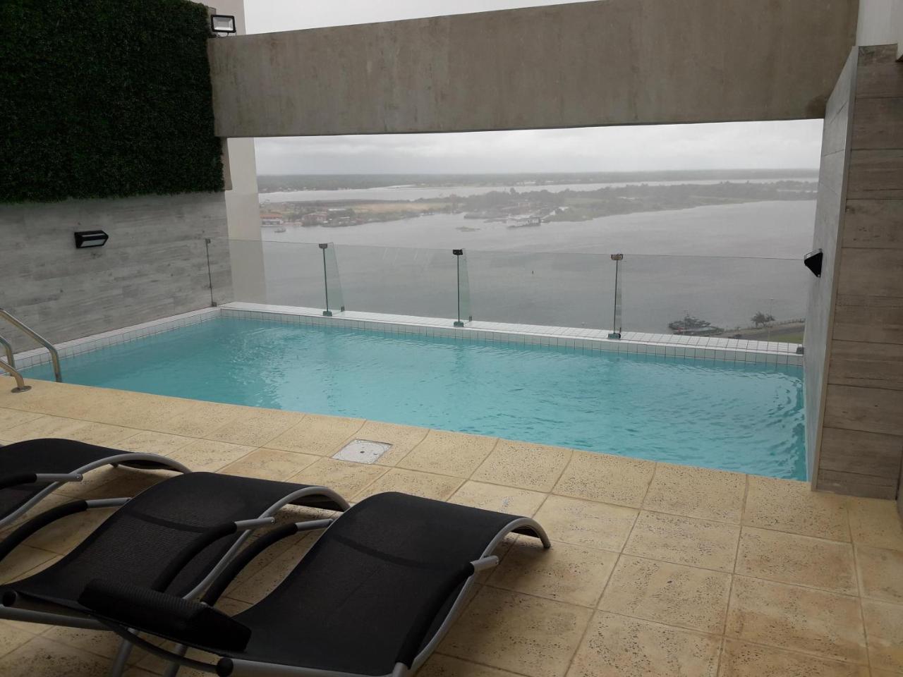 Centro De Asuncion Nuevo Apartamento, Comodo, Seguro, Piscina, Gimnasio Y Parking Luaran gambar